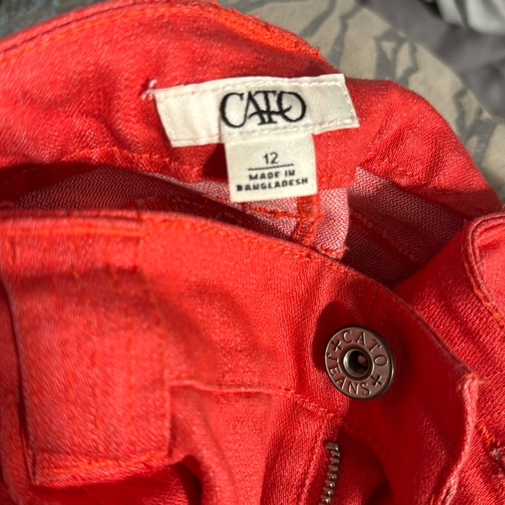 Cato capris